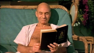 Patrick Stewart and other <i>Star</i> <i>Trek</i> alumni will help LeVar Burton bring back <i>Reading Rainbow</i>